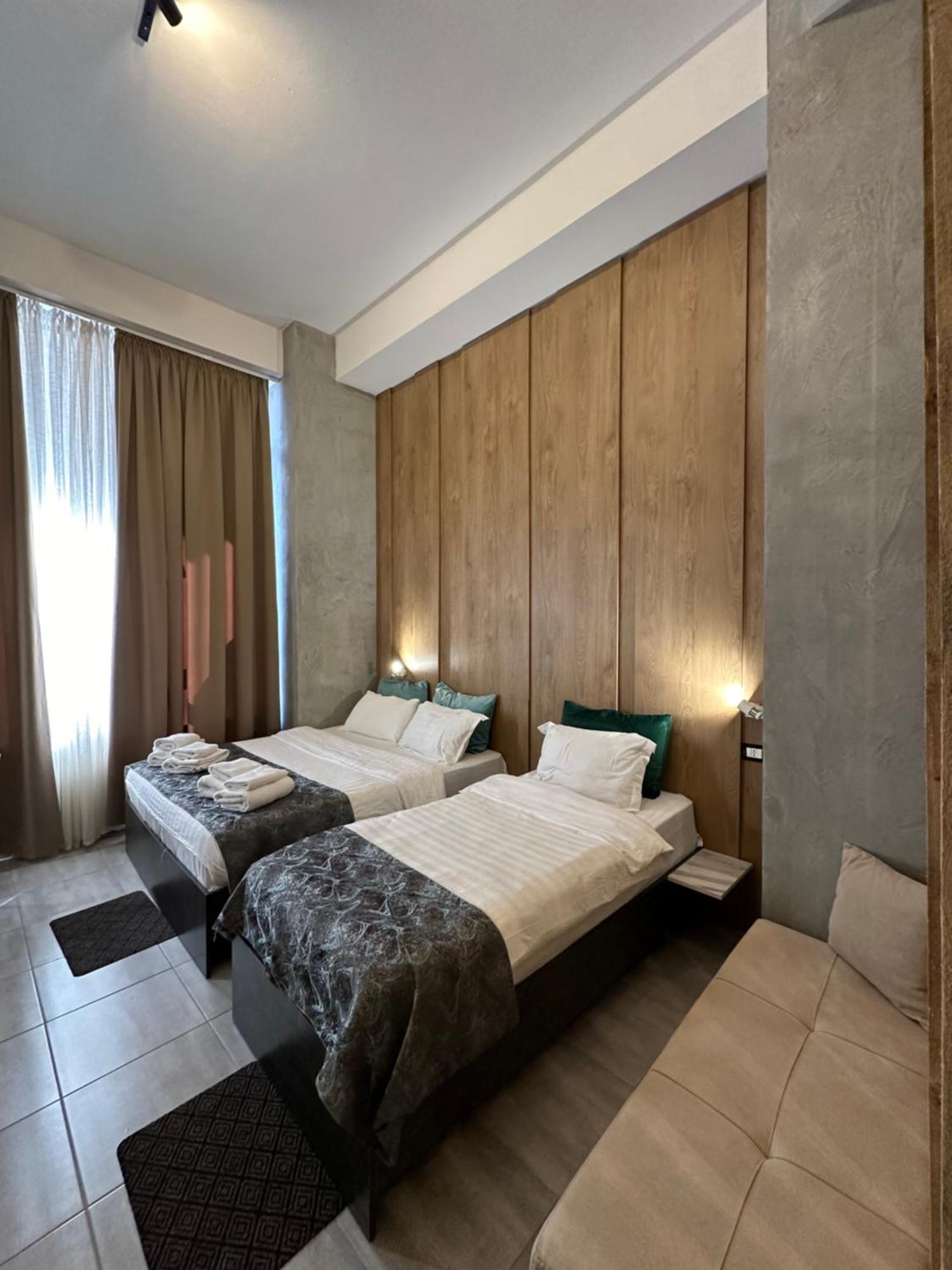 Colombia Apartments&Rooms Durres Exterior photo